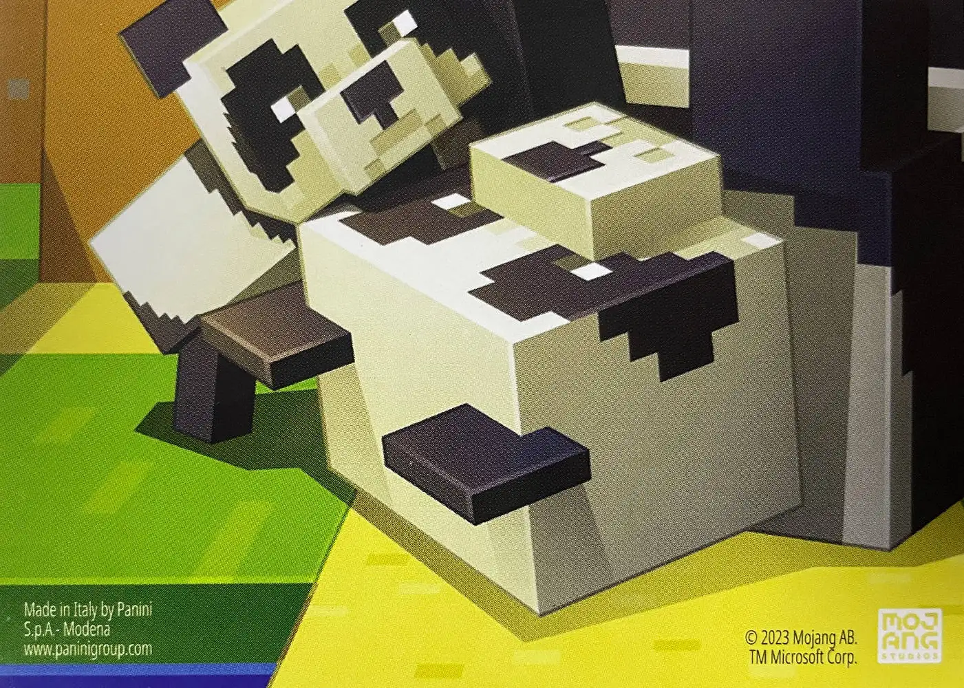 Pandas eating with gusto (Regular) card back