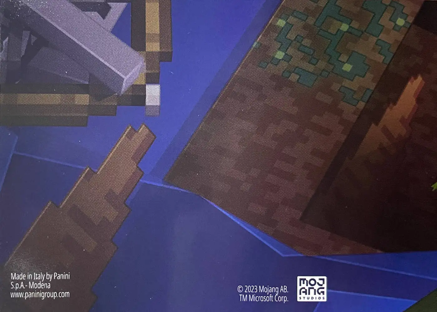 The skeleton's arrow almost hit Steve, but Steve has no idea where it came from (Pixel) card back